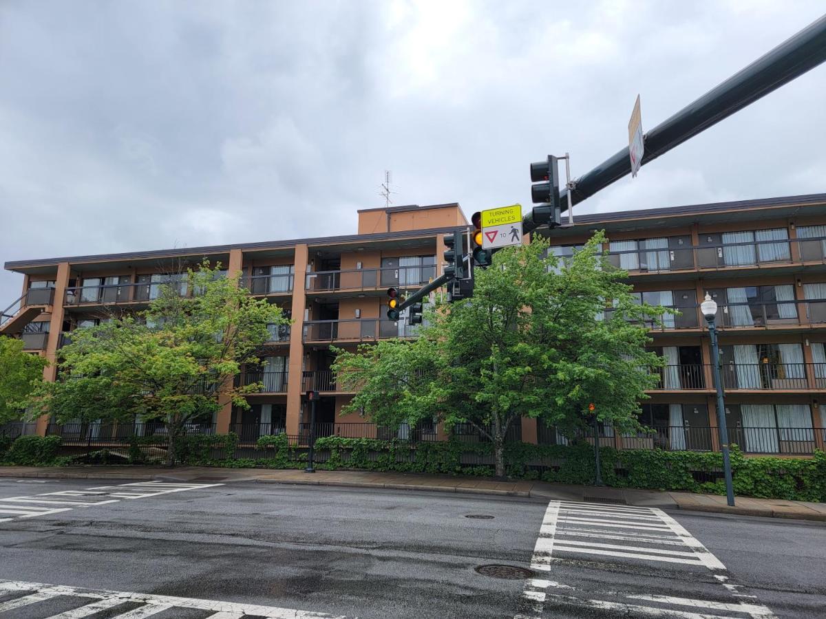 Downtown Inn 阿什维尔 外观 照片