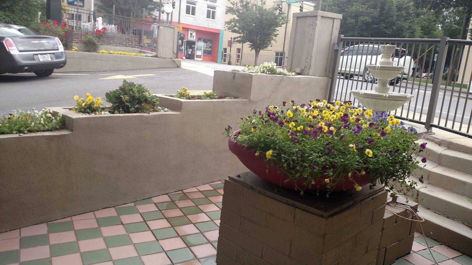 Downtown Inn 阿什维尔 外观 照片